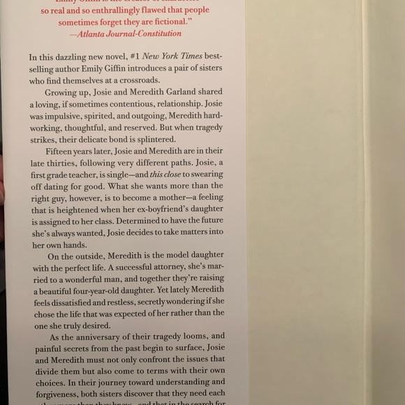 Book-Emily Giffin Hardcover Novel “First Comes Love” - Picture 2 of 5